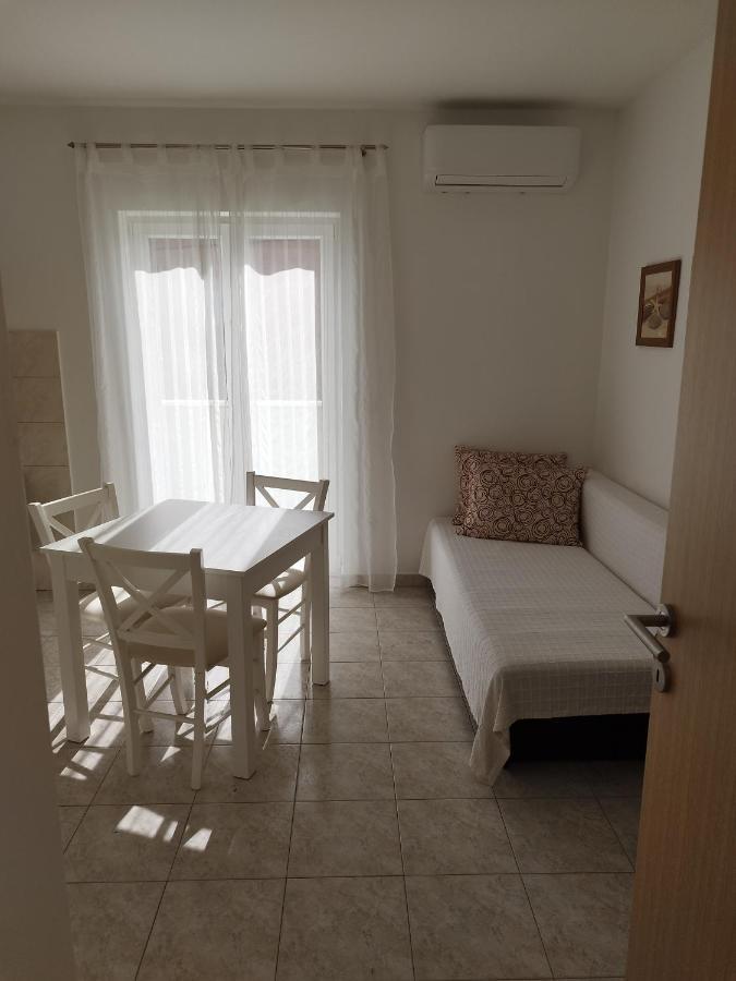 Apartments Valeria Kaštela 外观 照片
