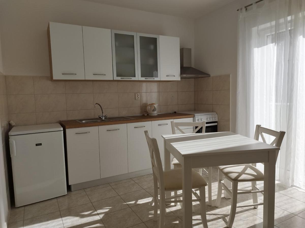 Apartments Valeria Kaštela 外观 照片